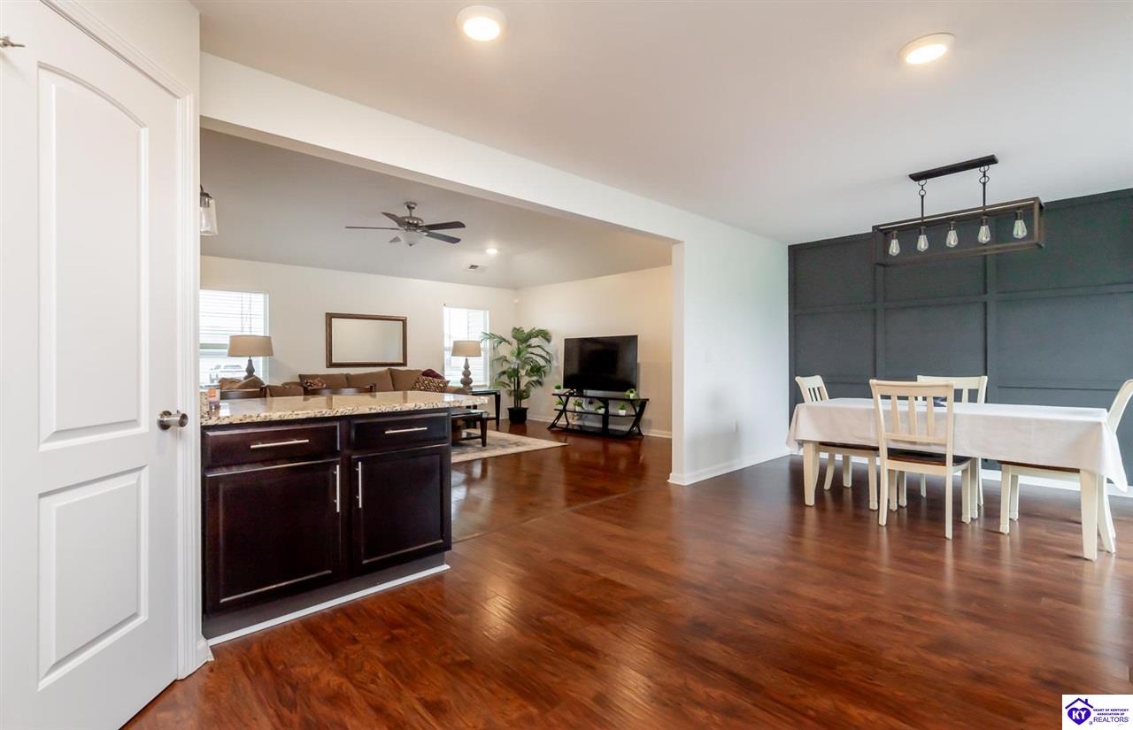 Listing Picture 77 Blanket Court Elizabethtown, KY 42701 MLS HK24004437