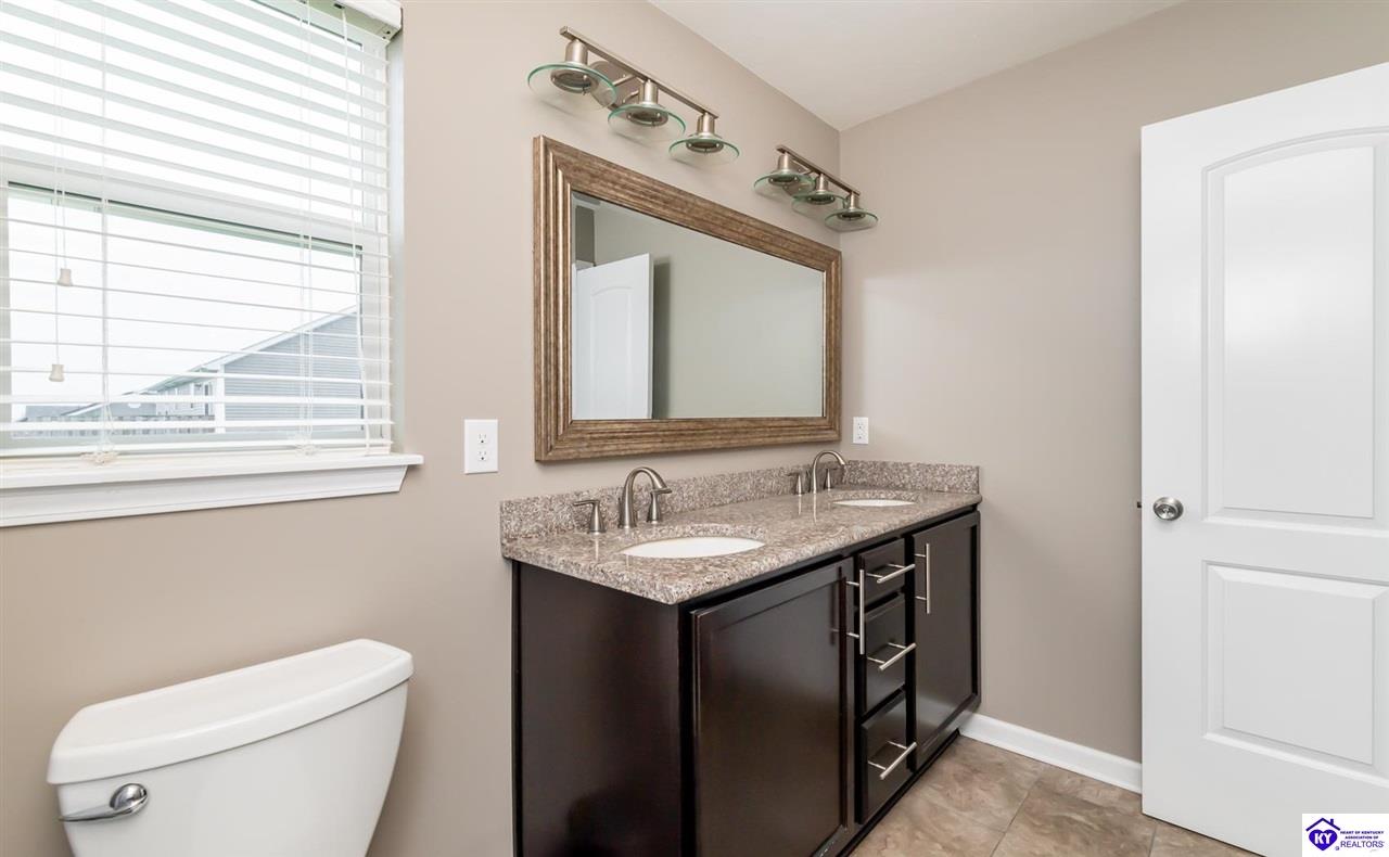 Listing Picture 77 Blanket Court Elizabethtown, KY 42701 MLS HK24004437