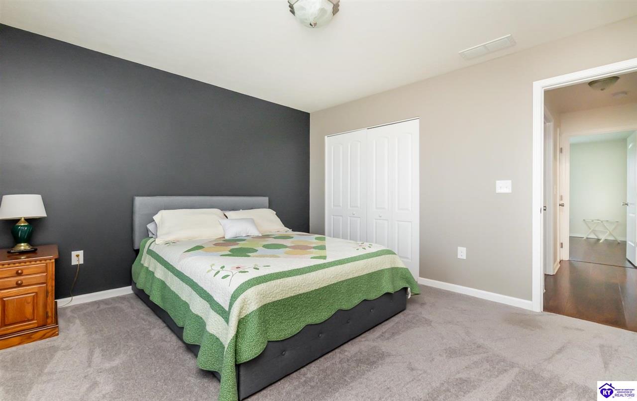 Listing Picture 77 Blanket Court Elizabethtown, KY 42701 MLS HK24004437