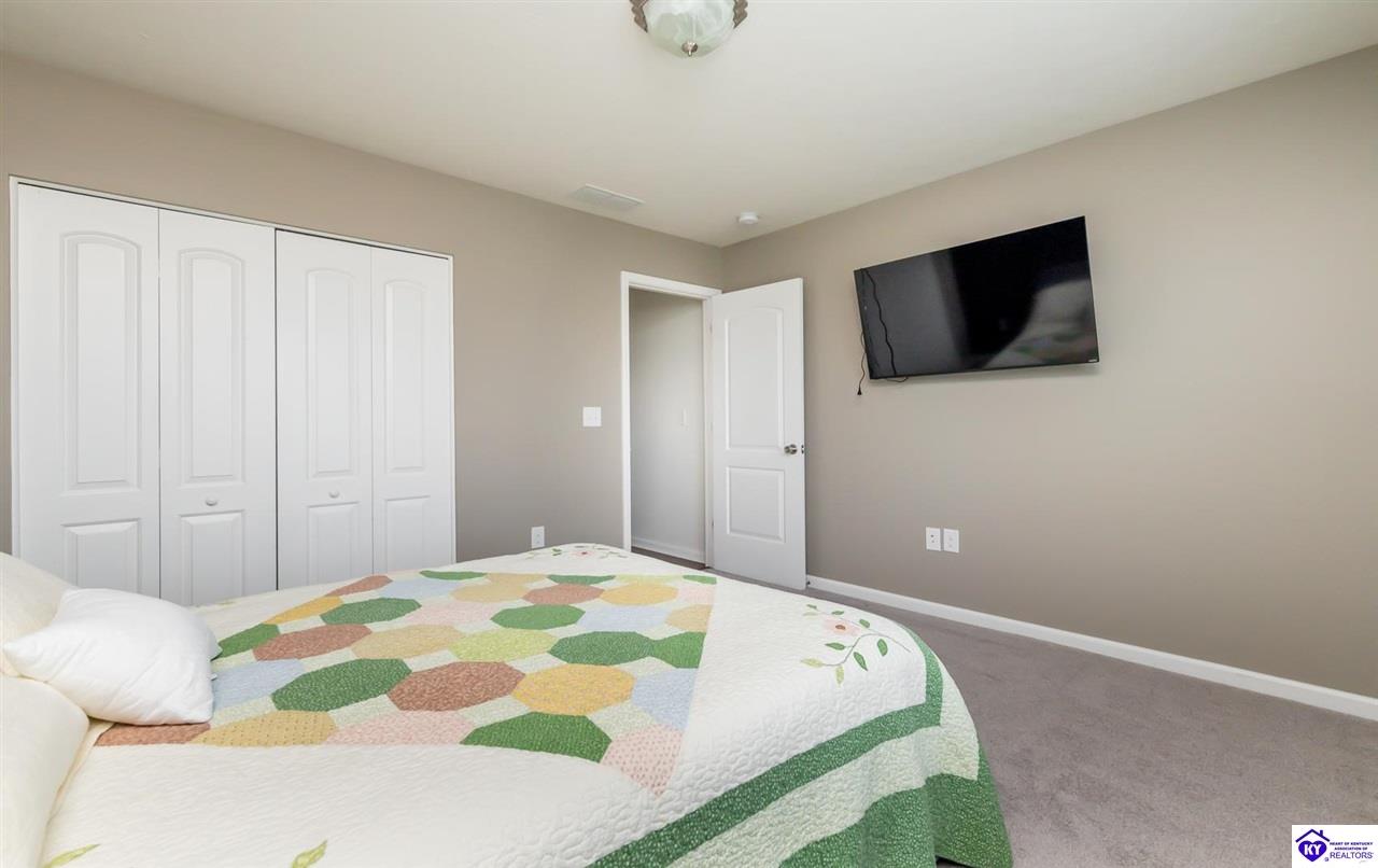 Listing Picture 77 Blanket Court Elizabethtown, KY 42701 MLS HK24004437