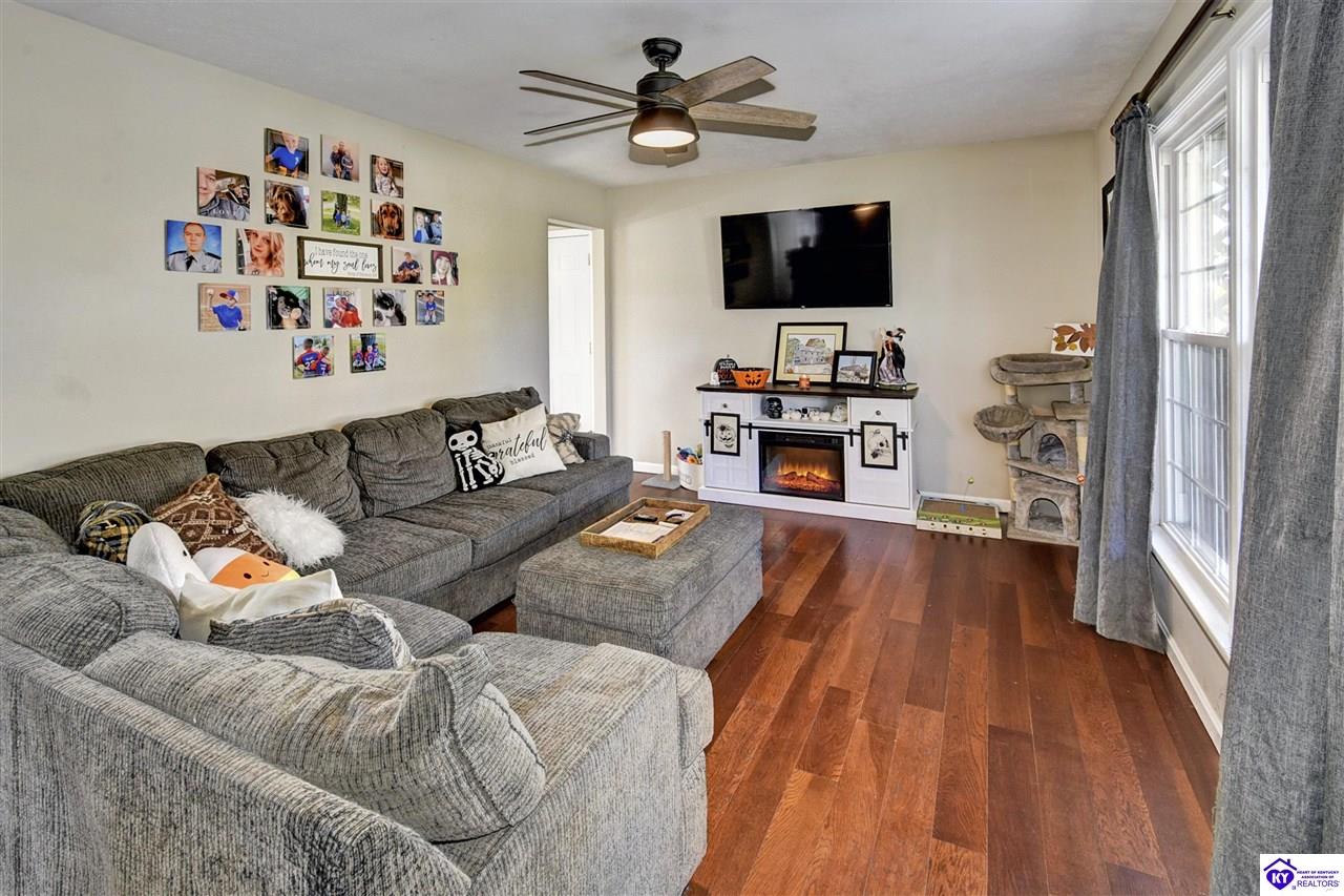 Listing Picture 676 Pearman Avenue Radcliff, KY 40160 MLS HK24004467