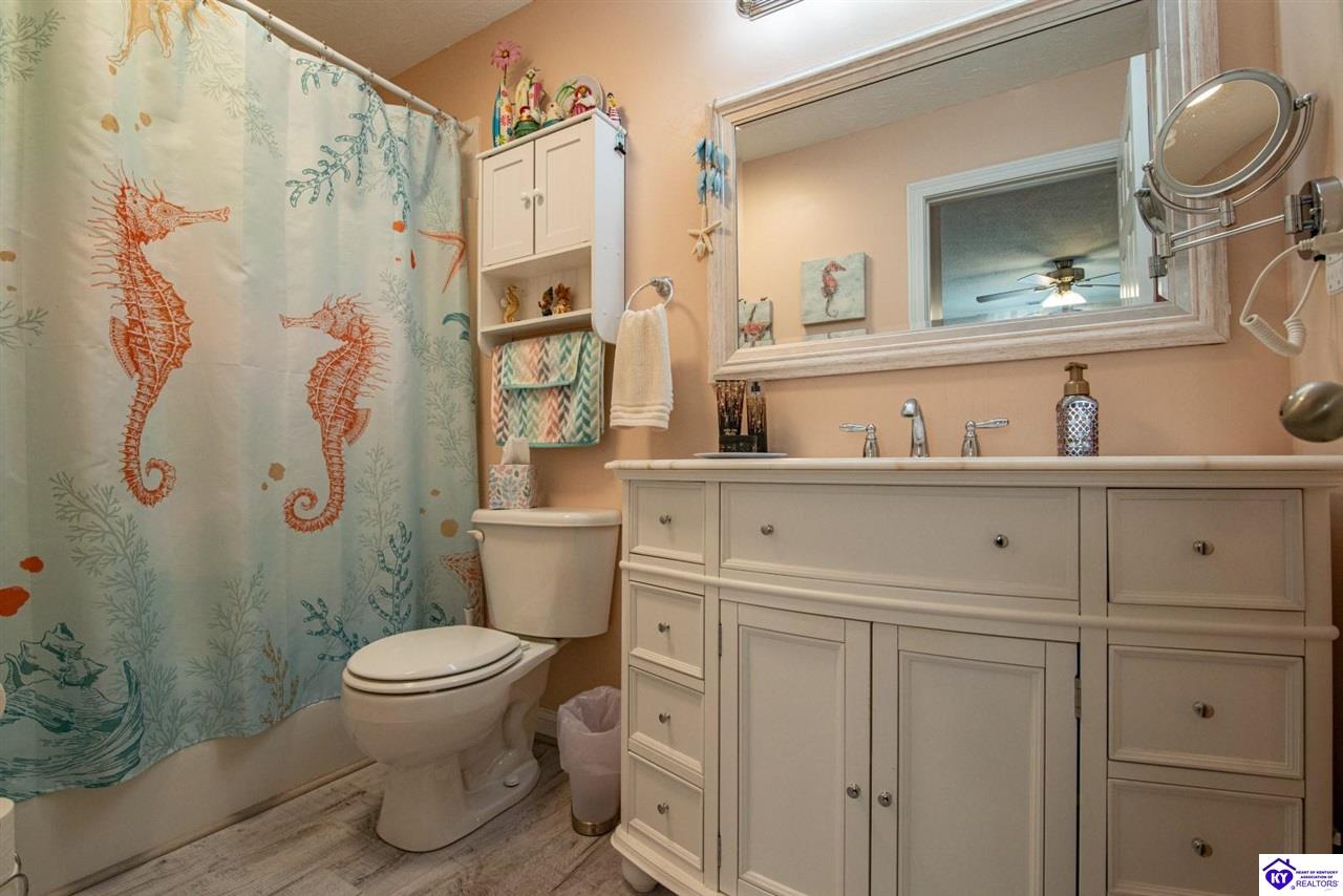 Listing Picture 136 Joy Court Radcliff, KY 40160 MLS HK24004468