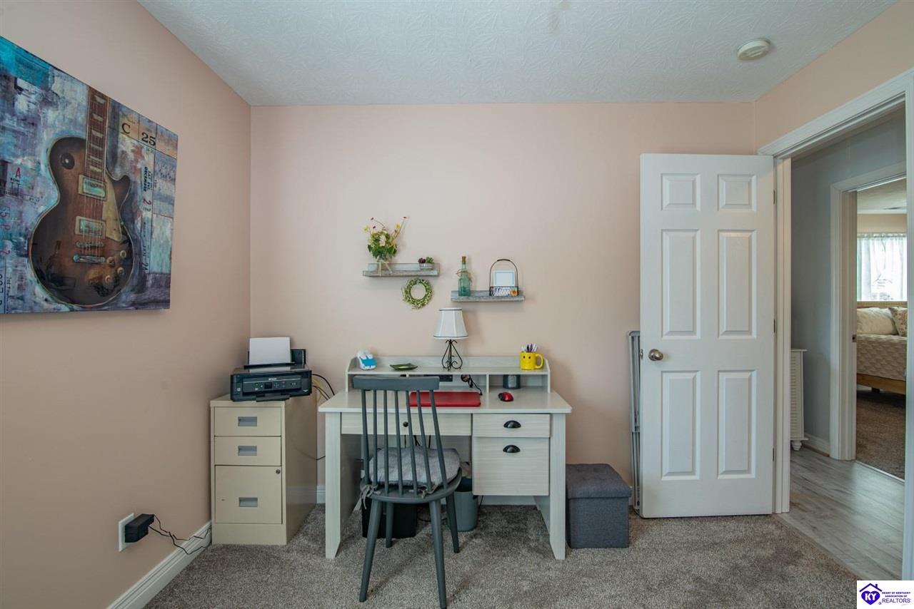 Listing Picture 136 Joy Court Radcliff, KY 40160 MLS HK24004468