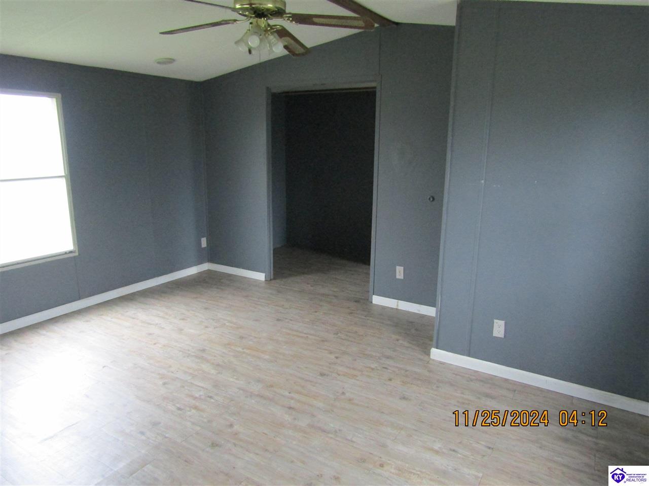 Listing Picture 206 Chapman Court Brandenburg, KY 40108 MLS HK24004492