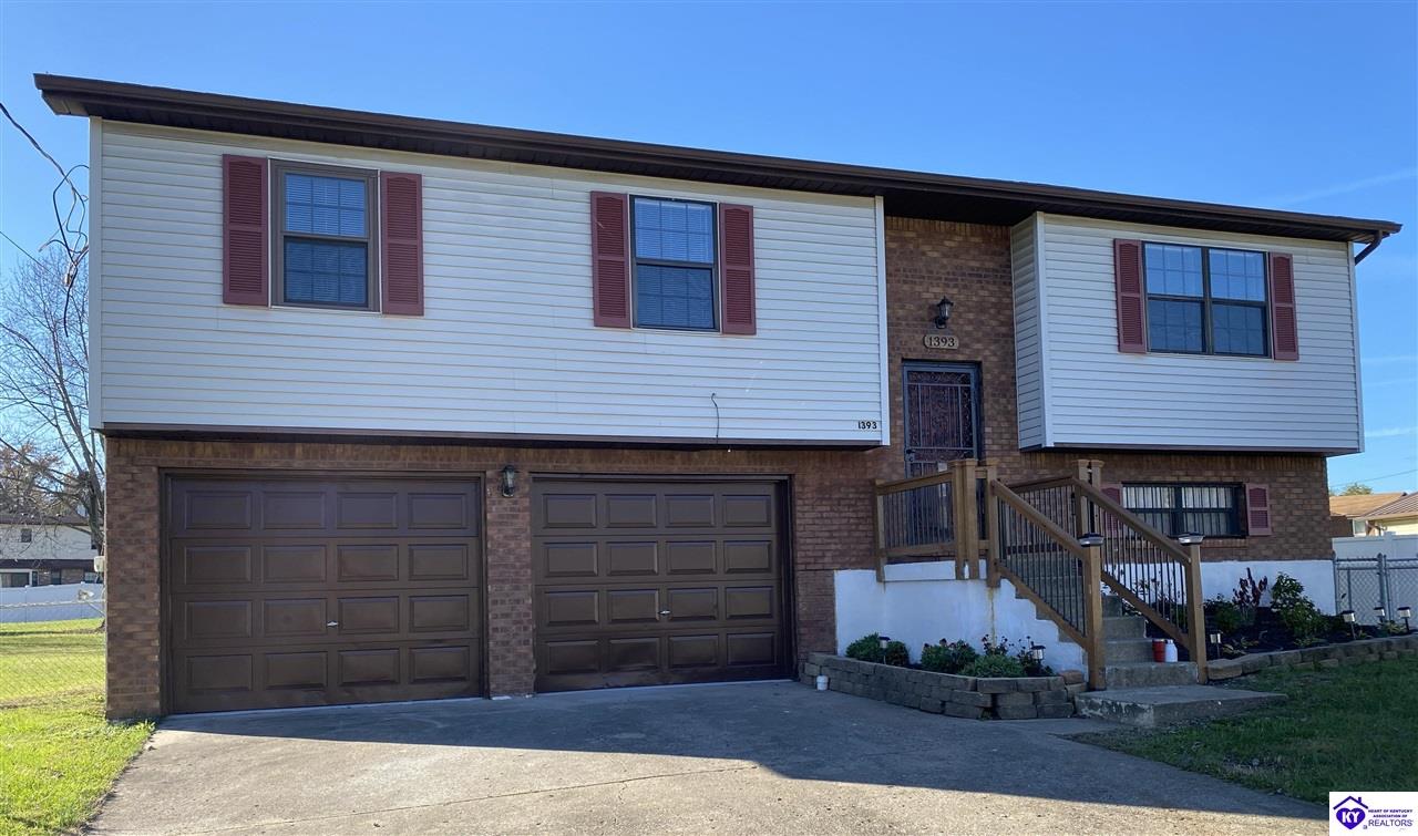 1393 Kingswood WayRadcliff, KY 40160