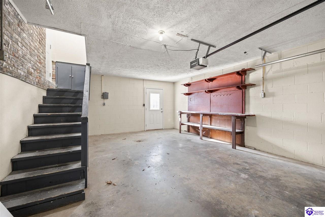 Listing Picture 250 Indiana Trail Radcliff, KY 40160 MLS HK24004593