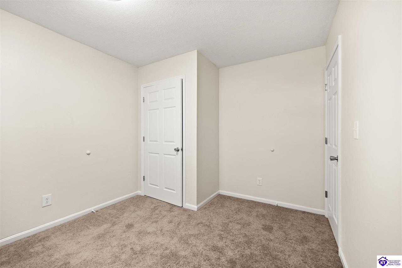 Listing Picture 250 Indiana Trail Radcliff, KY 40160 MLS HK24004593