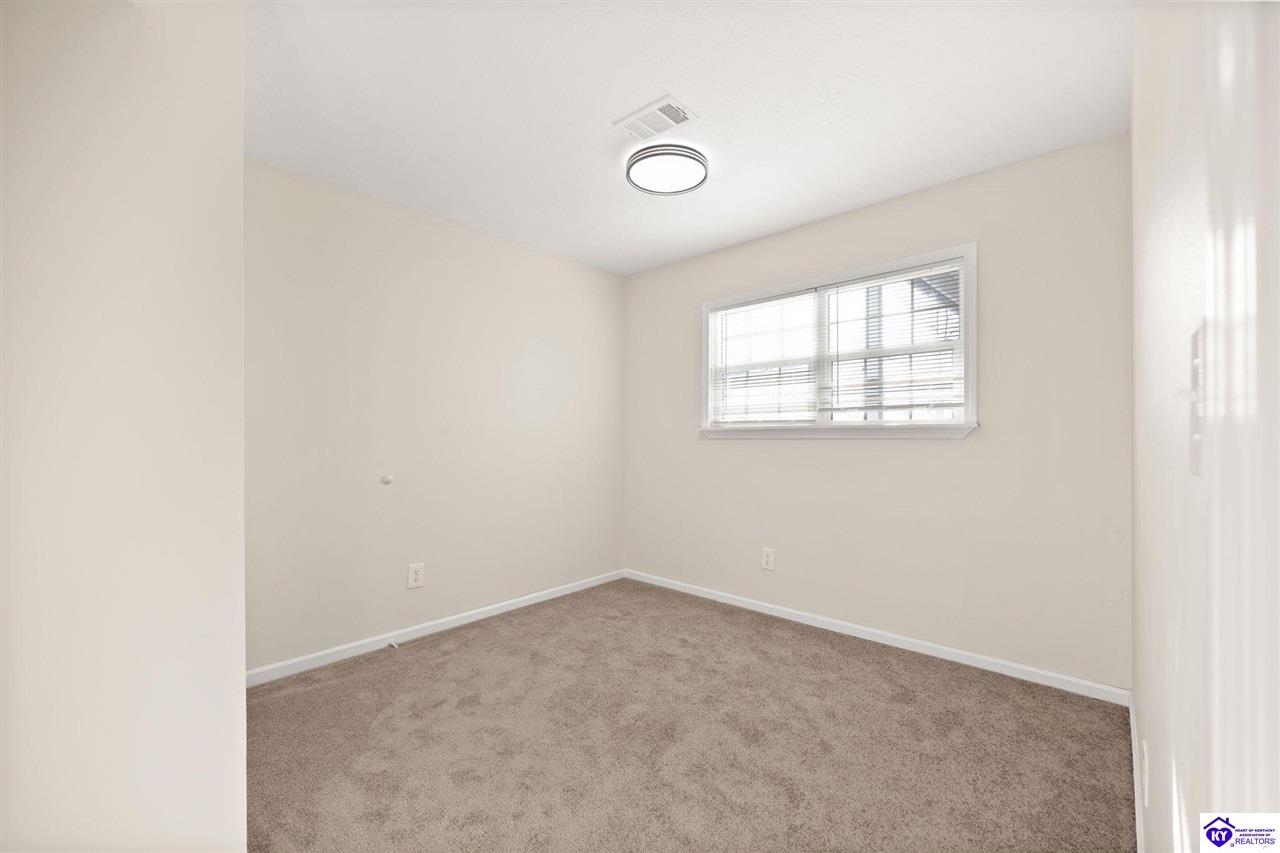 Listing Picture 250 Indiana Trail Radcliff, KY 40160 MLS HK24004593