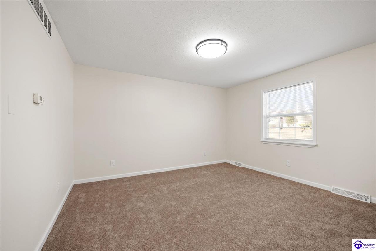 Listing Picture 250 Indiana Trail Radcliff, KY 40160 MLS HK24004593