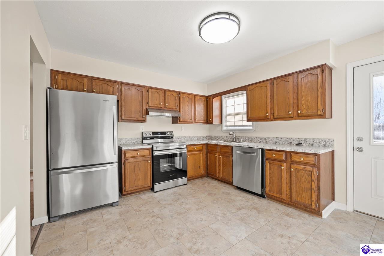 Listing Picture 250 Indiana Trail Radcliff, KY 40160 MLS HK24004593