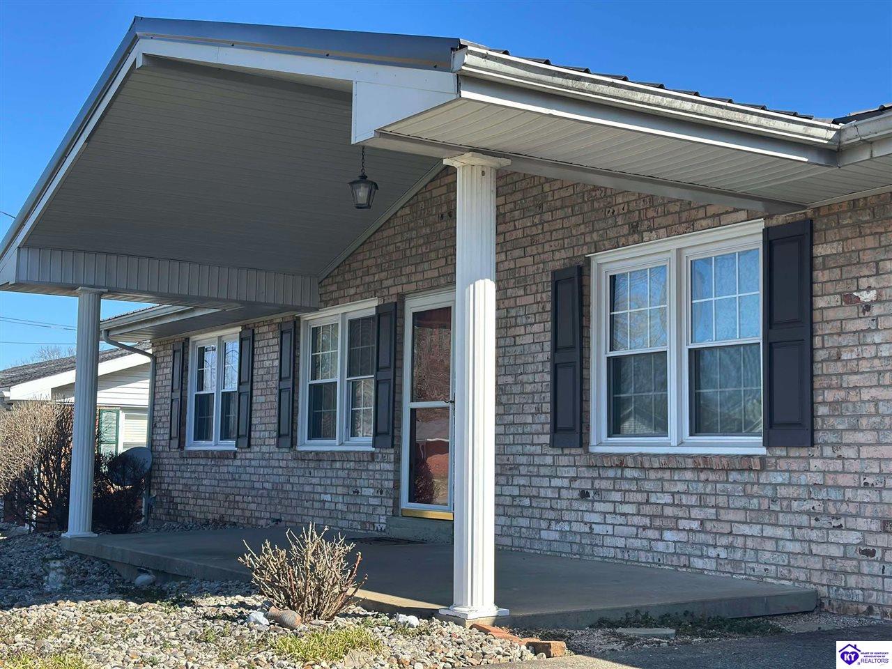 Listing Picture 229 Jan Street Campbellsville, KY 42718 MLS HK24004605