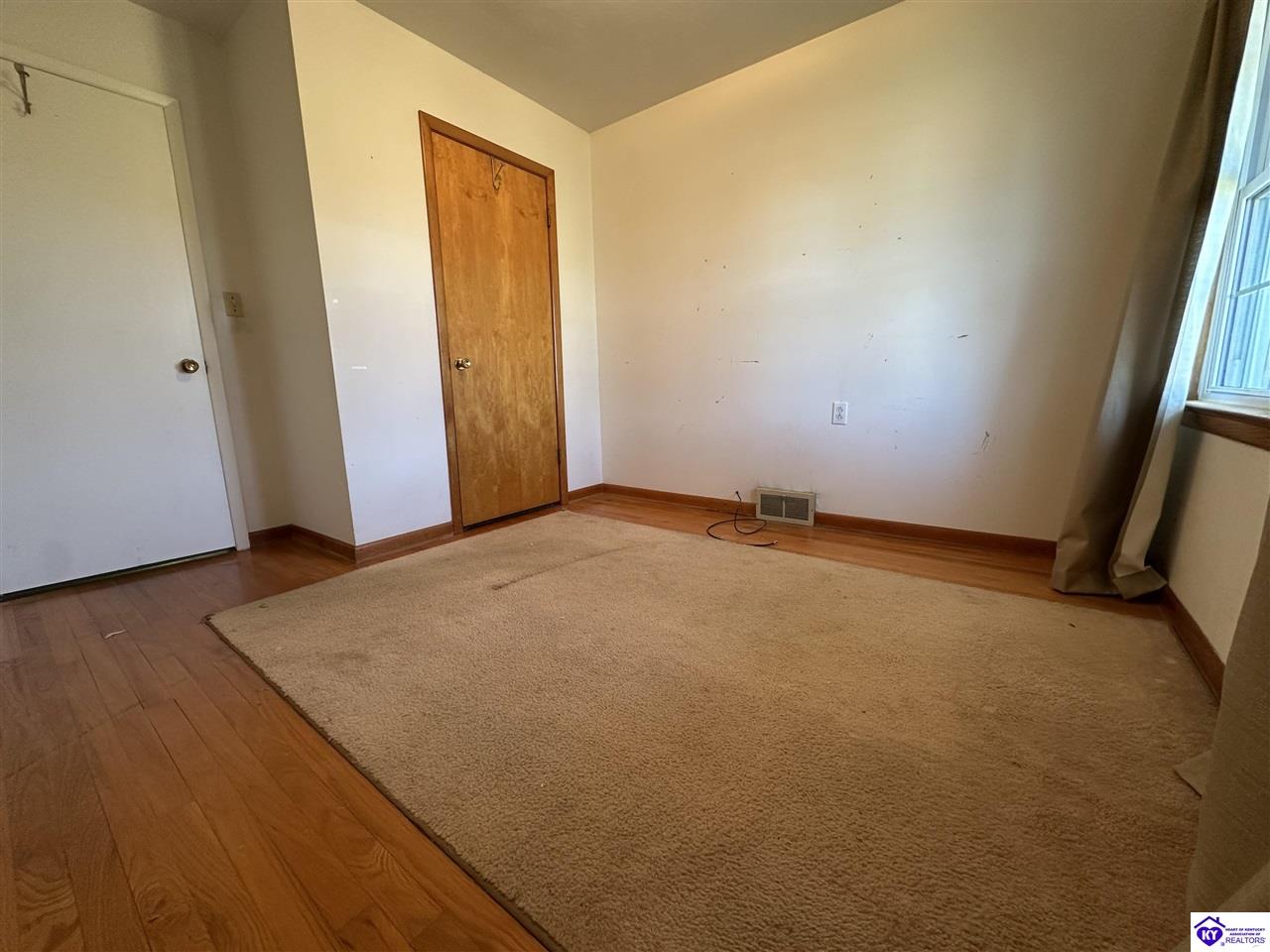 Listing Picture 229 Jan Street Campbellsville, KY 42718 MLS HK24004605