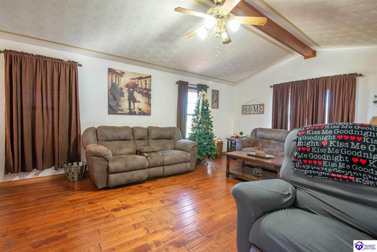 Listing Picture 1543 Youngers Creek Road New Haven, KY 40051 MLS HK24004641