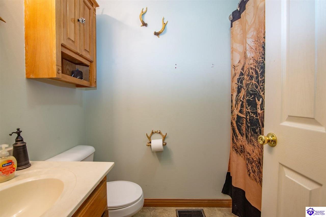 Listing Picture 1543 Youngers Creek Road New Haven, KY 40051 MLS HK24004641