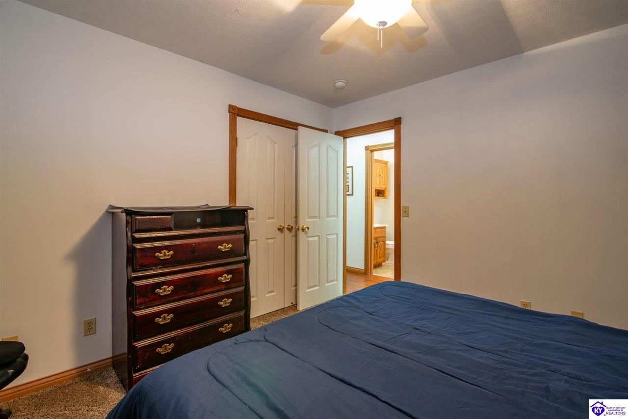 Listing Picture 1543 Youngers Creek Road New Haven, KY 40051 MLS HK24004641