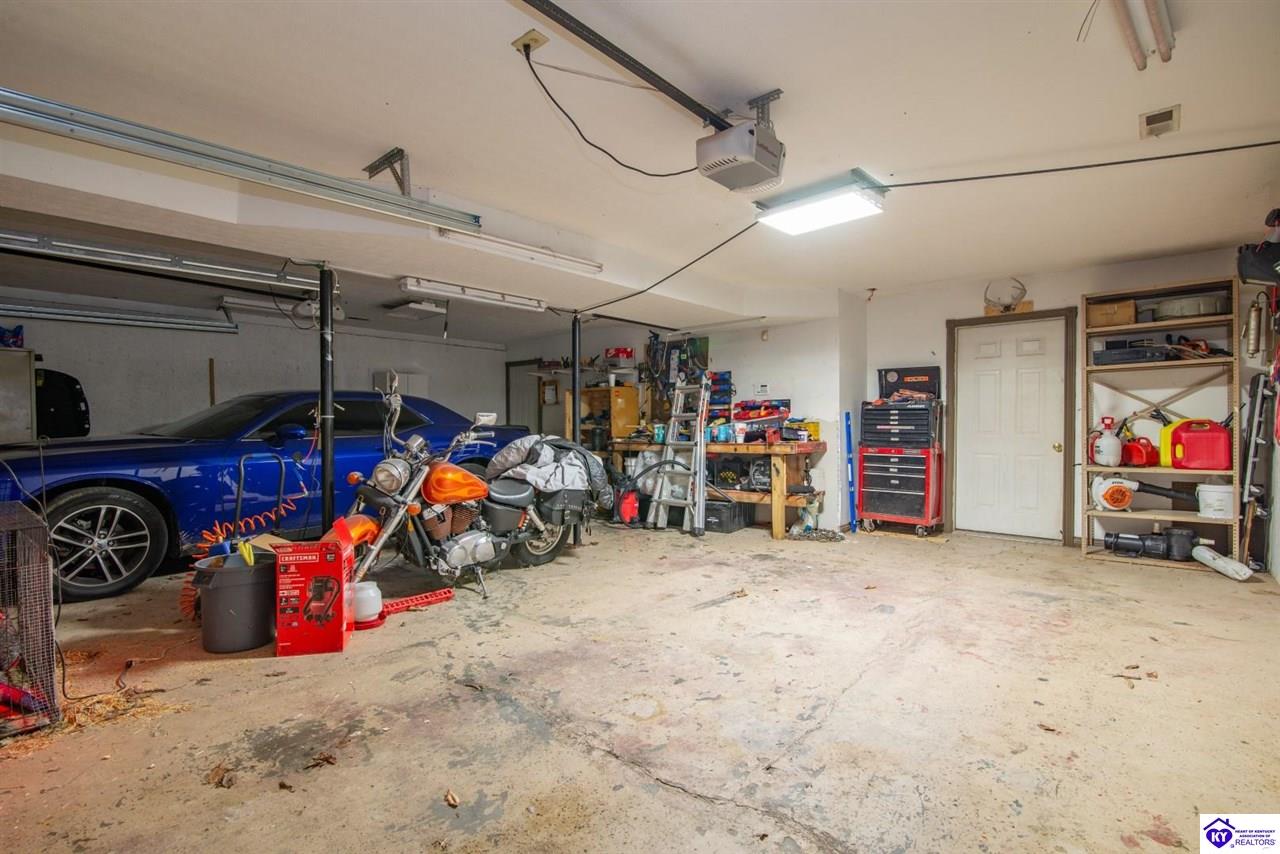 Listing Picture 1543 Youngers Creek Road New Haven, KY 40051 MLS HK24004641