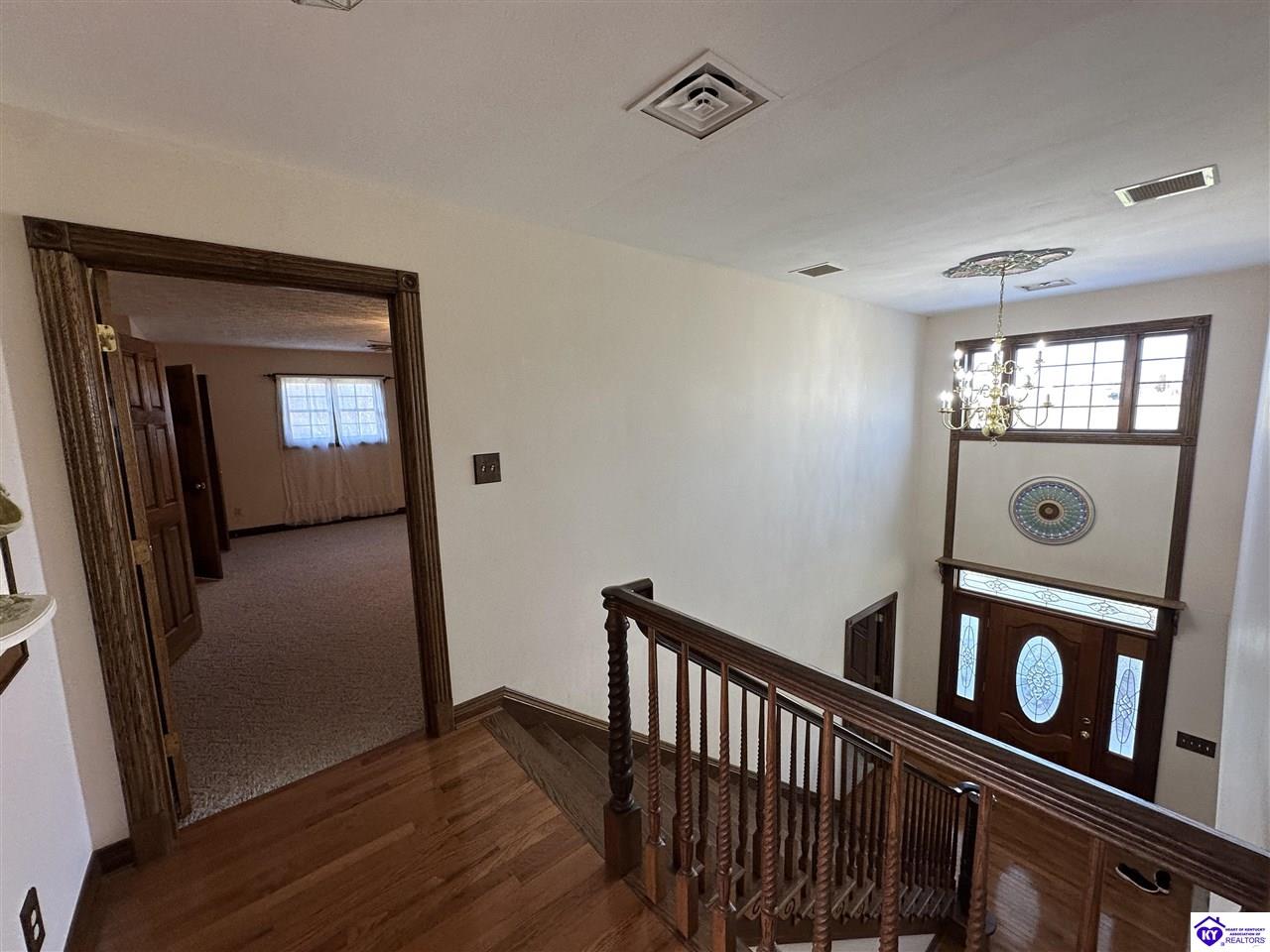 Listing Picture 2215 Elkhorn Road Campbellsville, KY 42718 MLS HK24004674
