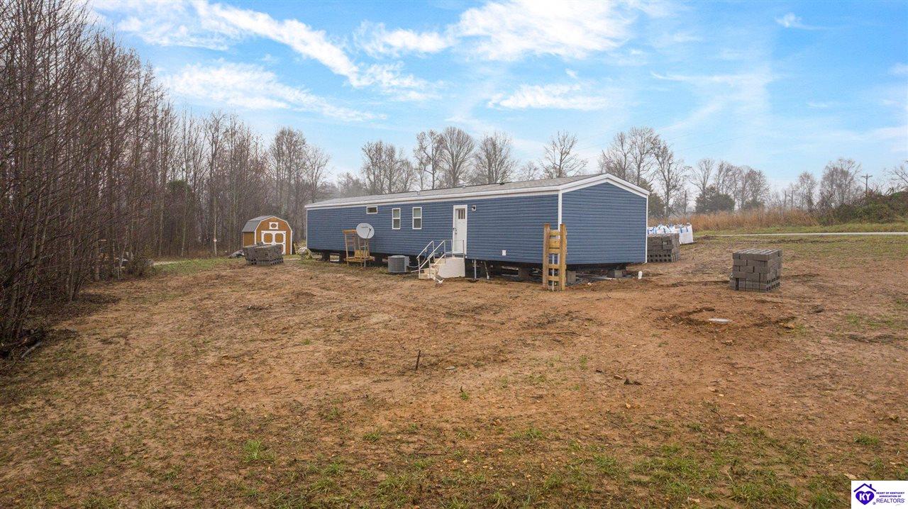 Listing Picture 2450 J E Jones Road Magnolia, KY 42757 MLS HK24004676