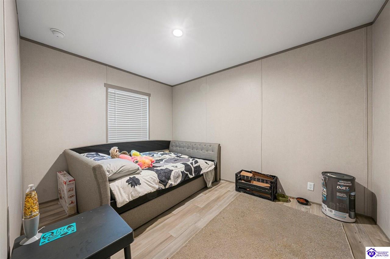 Listing Picture 2450 J E Jones Road Magnolia, KY 42757 MLS HK24004676