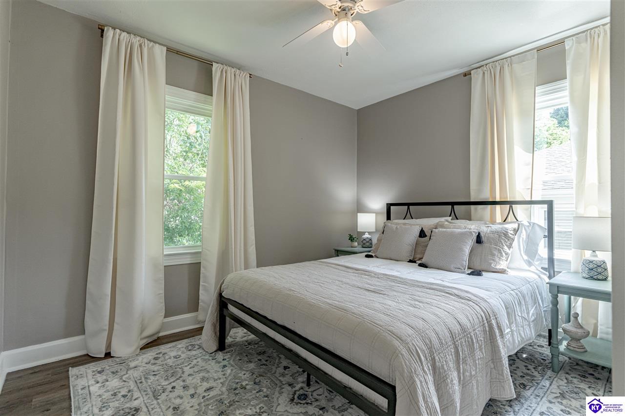 Listing Picture 507 Churchill Court Elizabethtown, KY 42701 MLS HK24004696