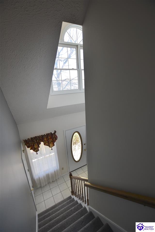 Listing Picture 110 Thomas Street Elizabethtown, KY 42701 MLS HK24004729