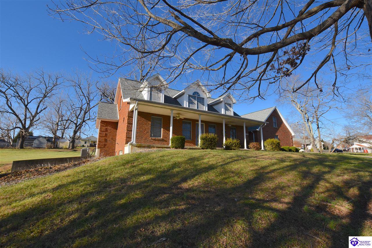 Listing Picture 110 Thomas Street Elizabethtown, KY 42701 MLS HK24004729