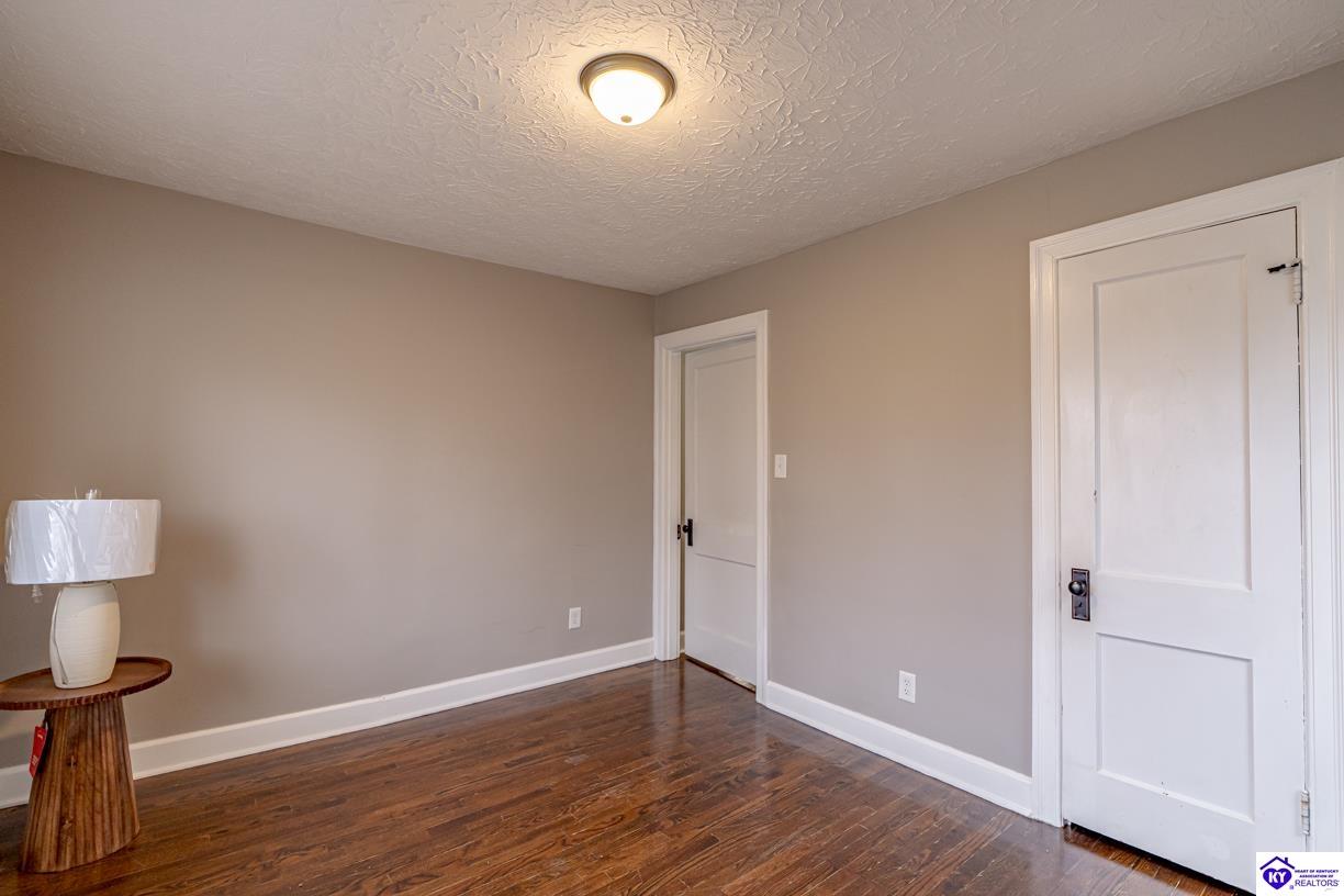 Listing Picture 208 Peachtree Street Elizabethtown, KY 42701 MLS HK24004750