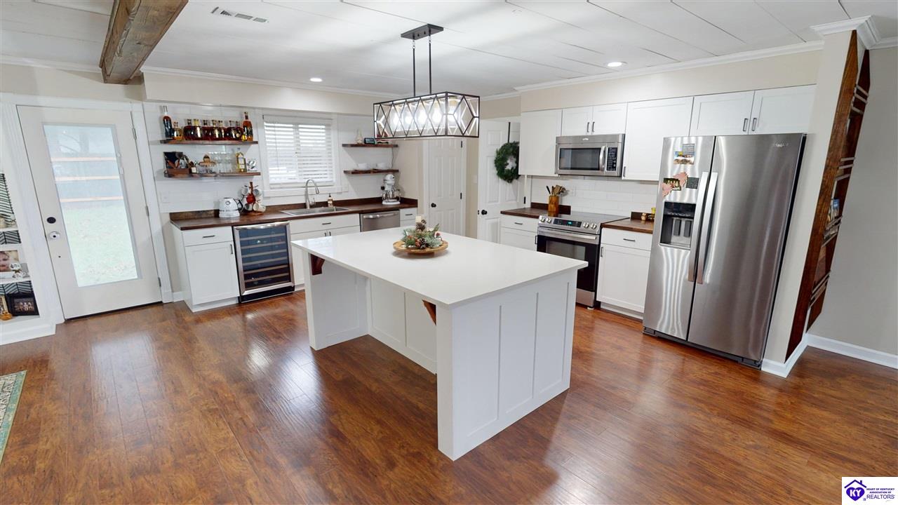 Listing Picture 146 Pleasant Colony Drive Elizabethtown, KY 42701 MLS HK24004768