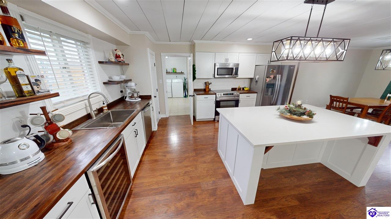 Listing Picture 146 Pleasant Colony Drive Elizabethtown, KY 42701 MLS HK24004768