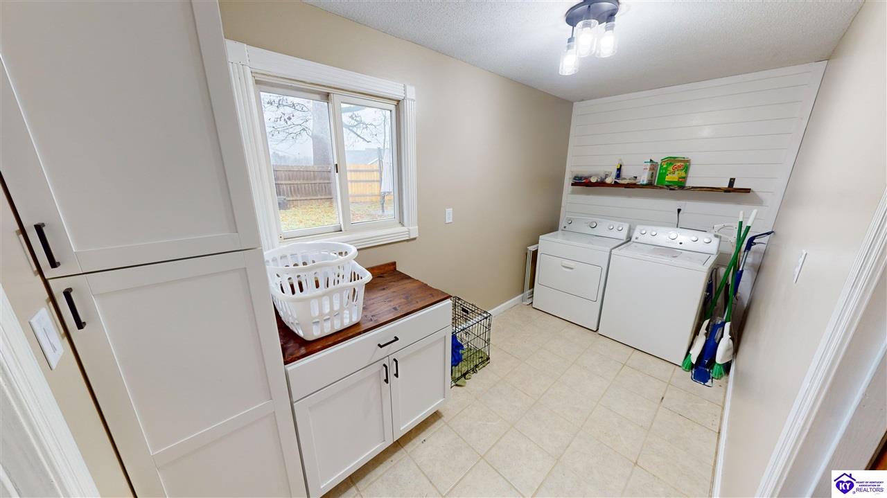 Listing Picture 146 Pleasant Colony Drive Elizabethtown, KY 42701 MLS HK24004768