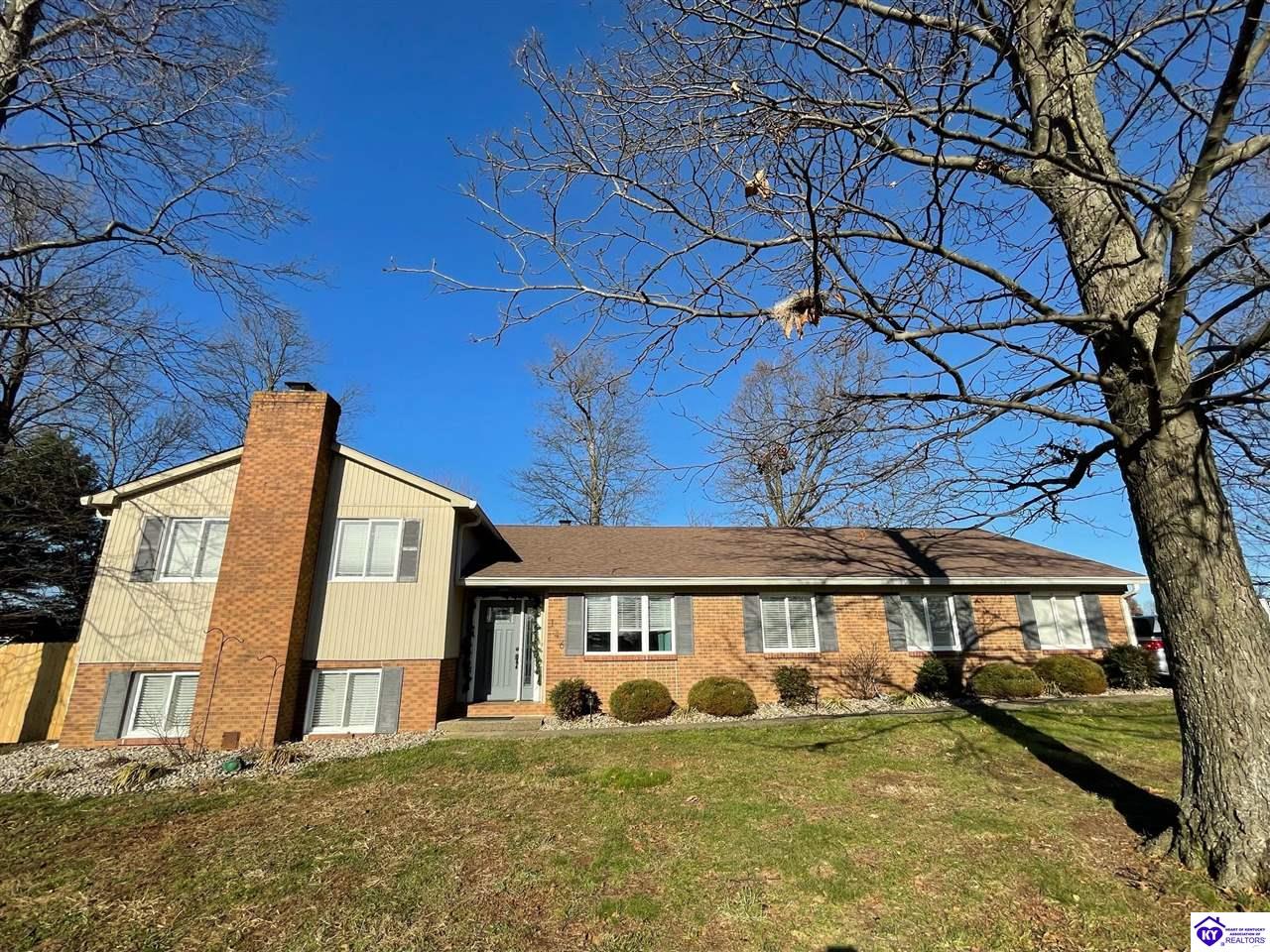 Listing Picture 146 Pleasant Colony Drive Elizabethtown, KY 42701 MLS HK24004768