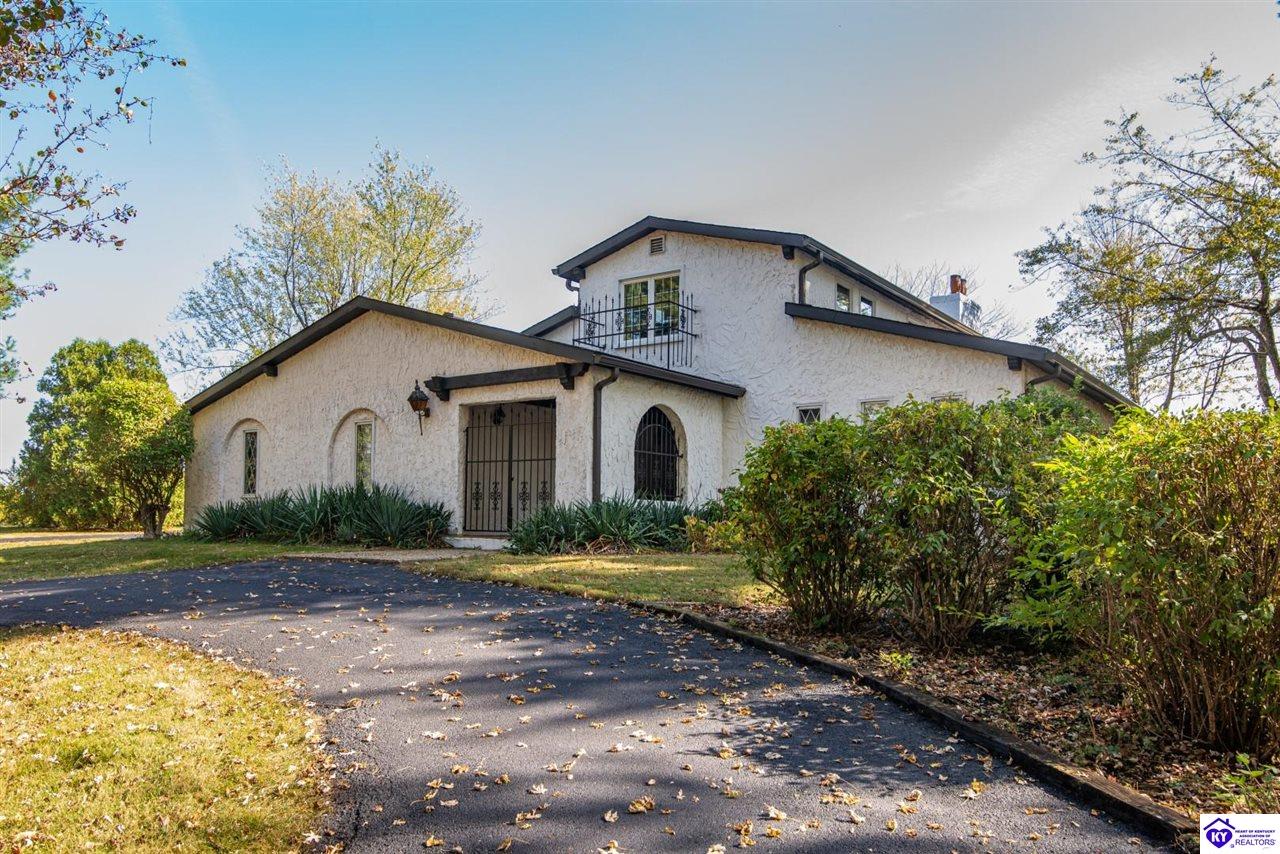 100 Roundtop RoadElizabethtown, KY 42701