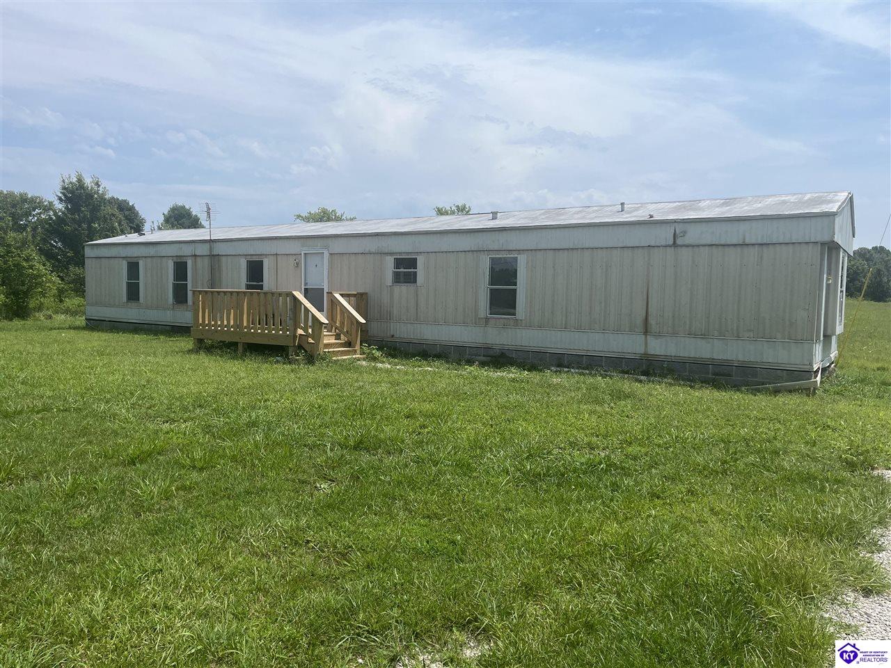 19293 Sonora Hardin Springs RoadEastview, KY 42732