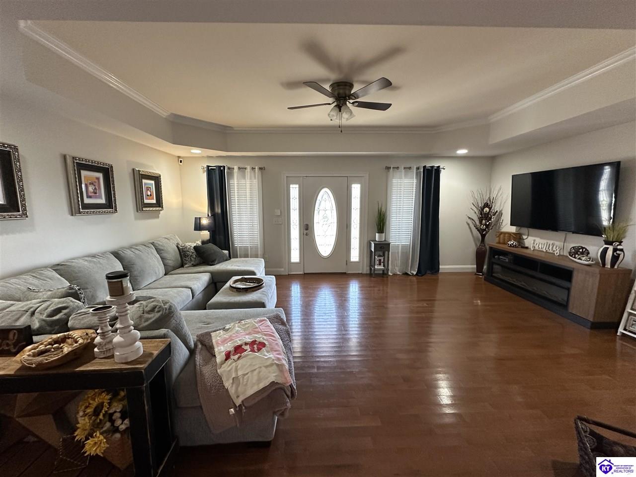 Listing Picture 41 Village Drive Columbia, KY 42728 MLS HK25000030