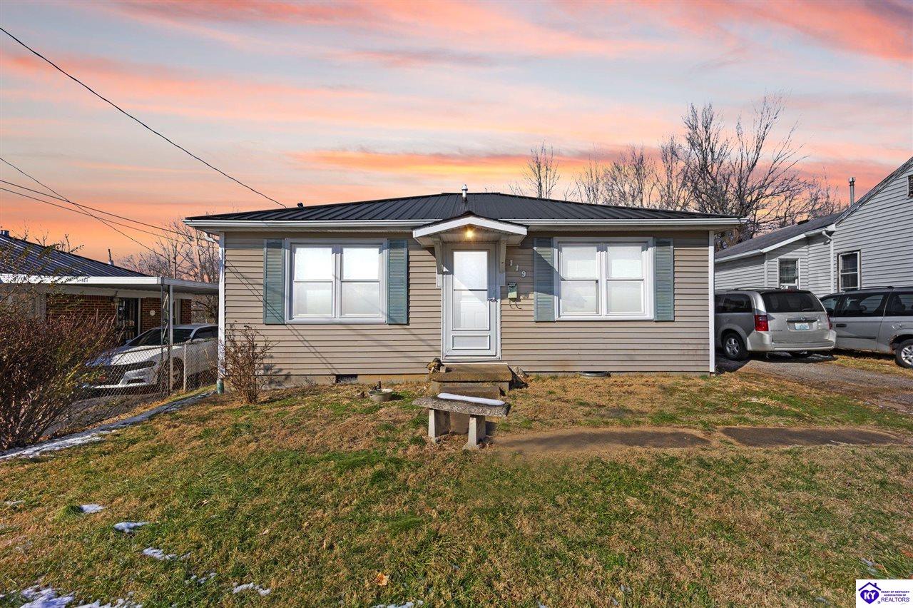 119 Churchill AvenueHodgenville, KY 42748