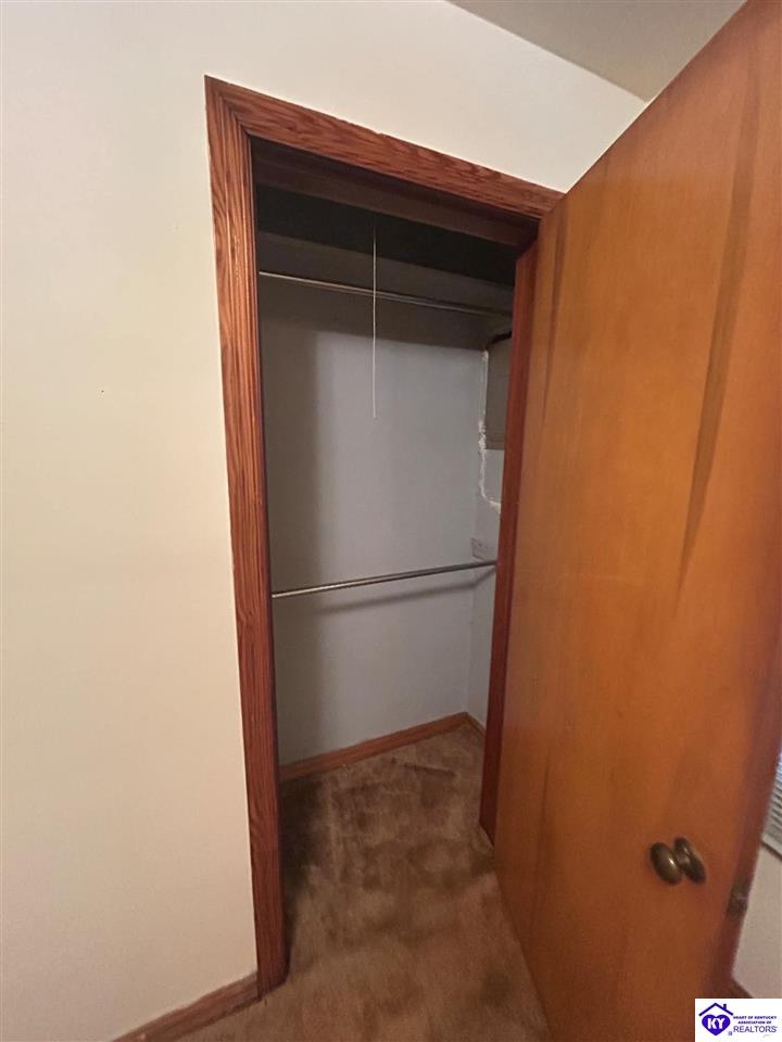 Listing Picture 119 Churchill Avenue Hodgenville, KY 42748 MLS HK25000059