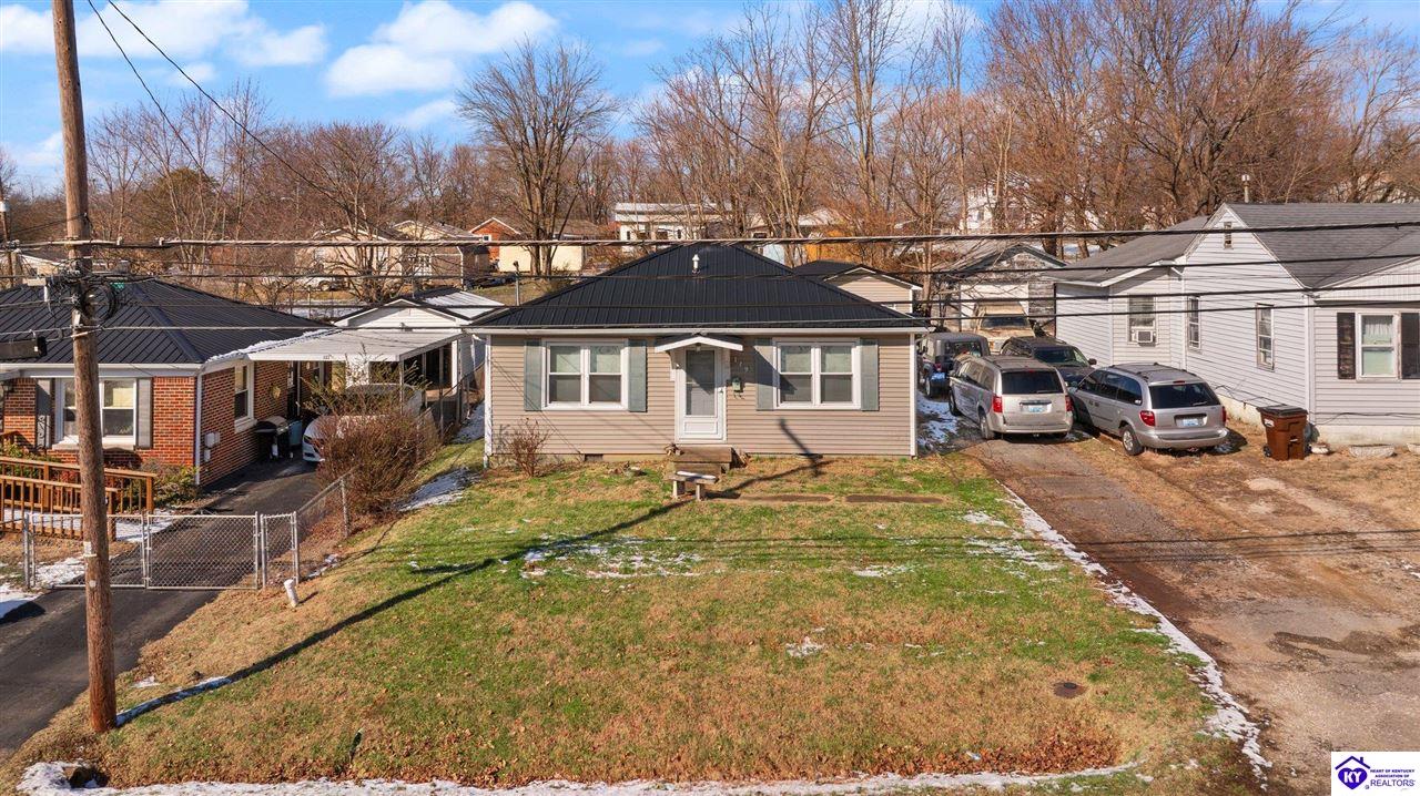 Listing Picture 119 Churchill Avenue Hodgenville, KY 42748 MLS HK25000059