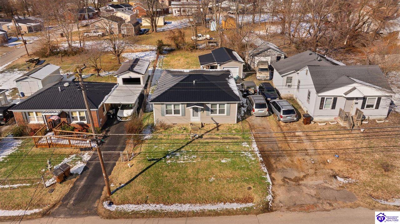 Listing Picture 119 Churchill Avenue Hodgenville, KY 42748 MLS HK25000059