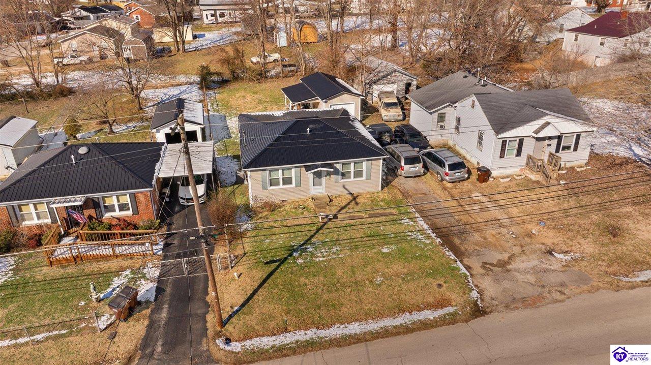 Listing Picture 119 Churchill Avenue Hodgenville, KY 42748 MLS HK25000059