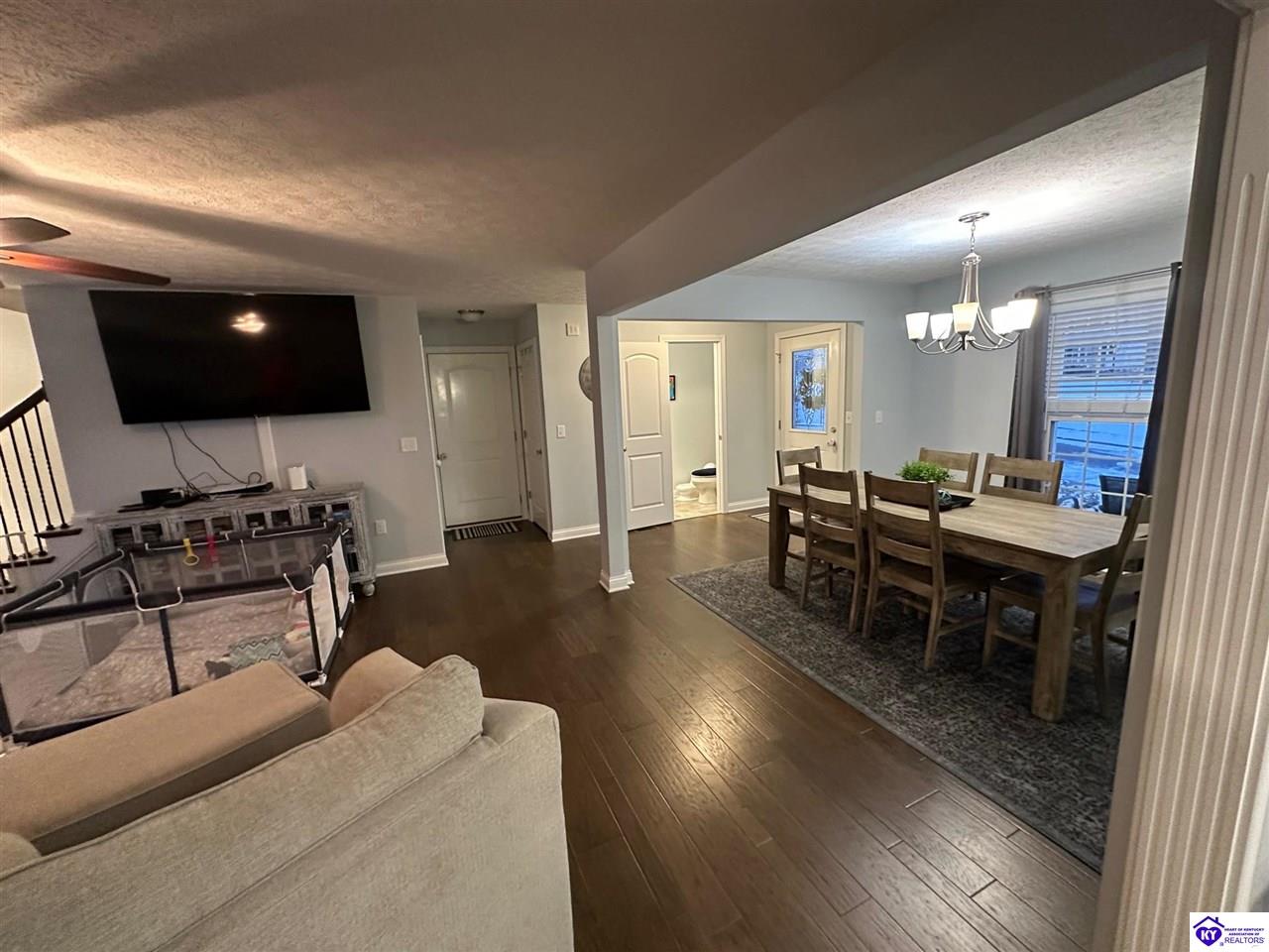 Listing Picture 100 Clair Court Elizabethtown, KY 42701 MLS HK25000061