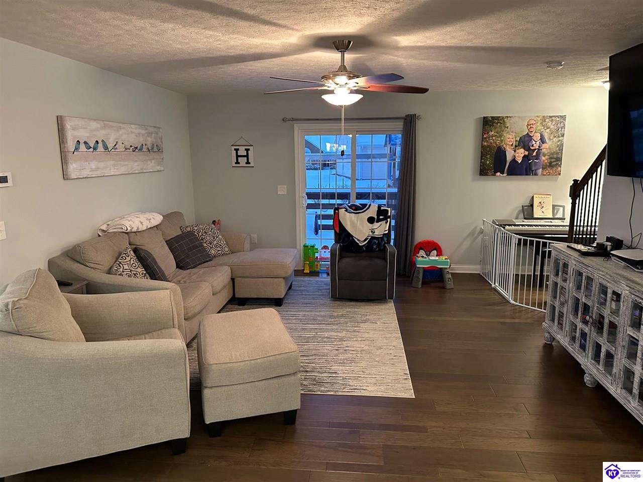 Listing Picture 100 Clair Court Elizabethtown, KY 42701 MLS HK25000061