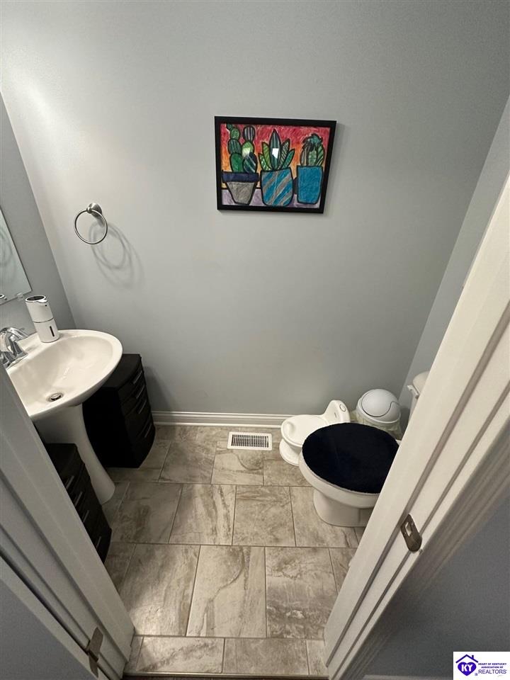 Listing Picture 100 Clair Court Elizabethtown, KY 42701 MLS HK25000061