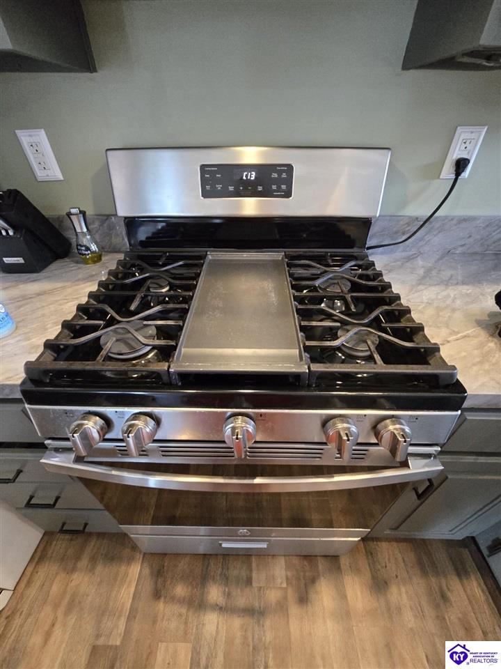 Listing Picture 131 Tyler Drive Shepherdsville, KY 40165 MLS HK25000074