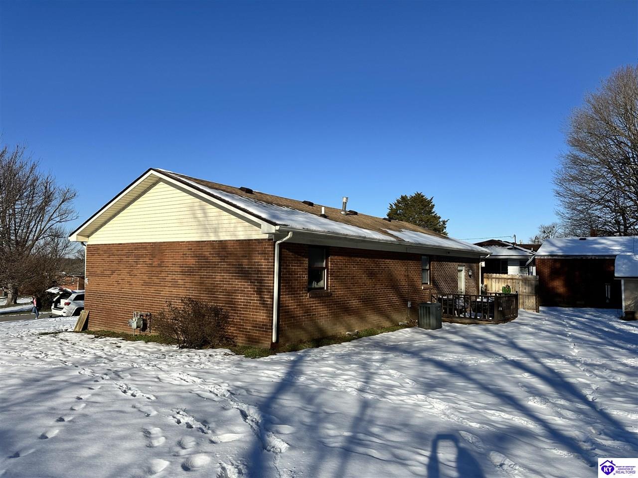 Listing Picture 305 Grant Street Campbellsville, KY 42718 MLS HK25000119