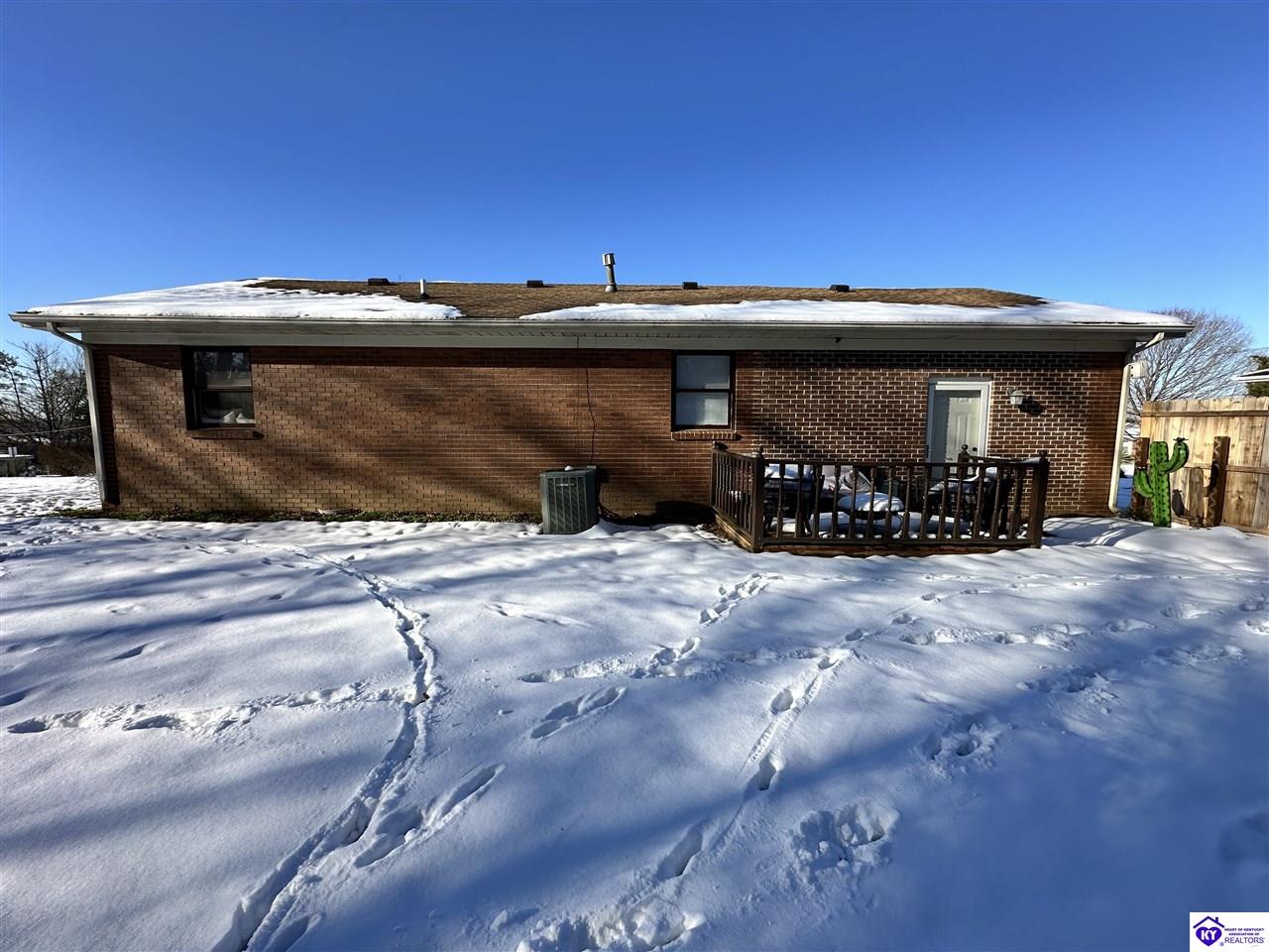 Listing Picture 305 Grant Street Campbellsville, KY 42718 MLS HK25000119