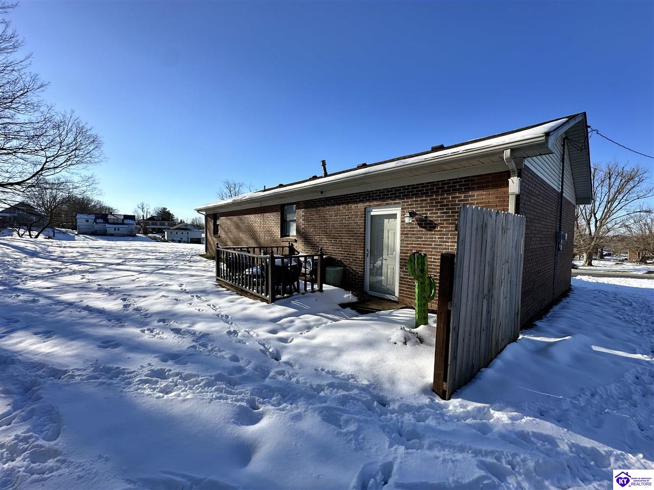 Listing Picture 305 Grant Street Campbellsville, KY 42718 MLS HK25000119