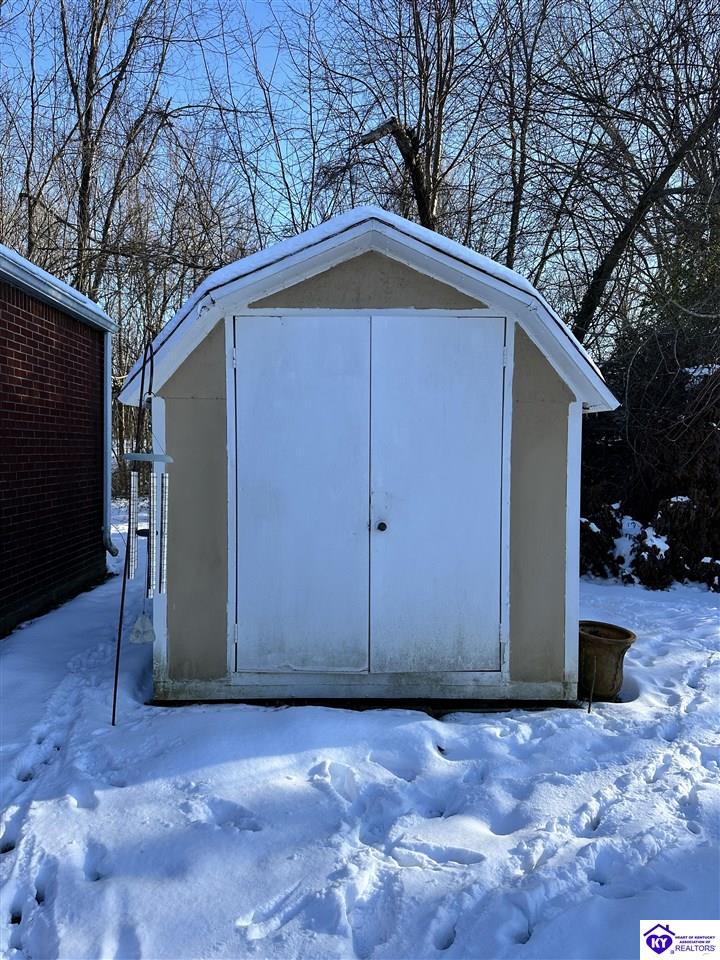 Listing Picture 305 Grant Street Campbellsville, KY 42718 MLS HK25000119