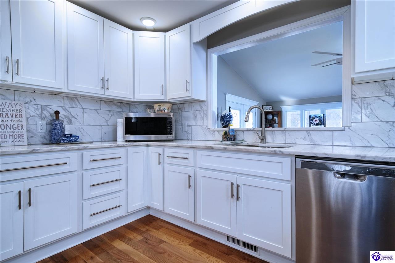 Listing Picture 902 Partridge Way Elizabethtown, KY 42701 MLS HK25000145