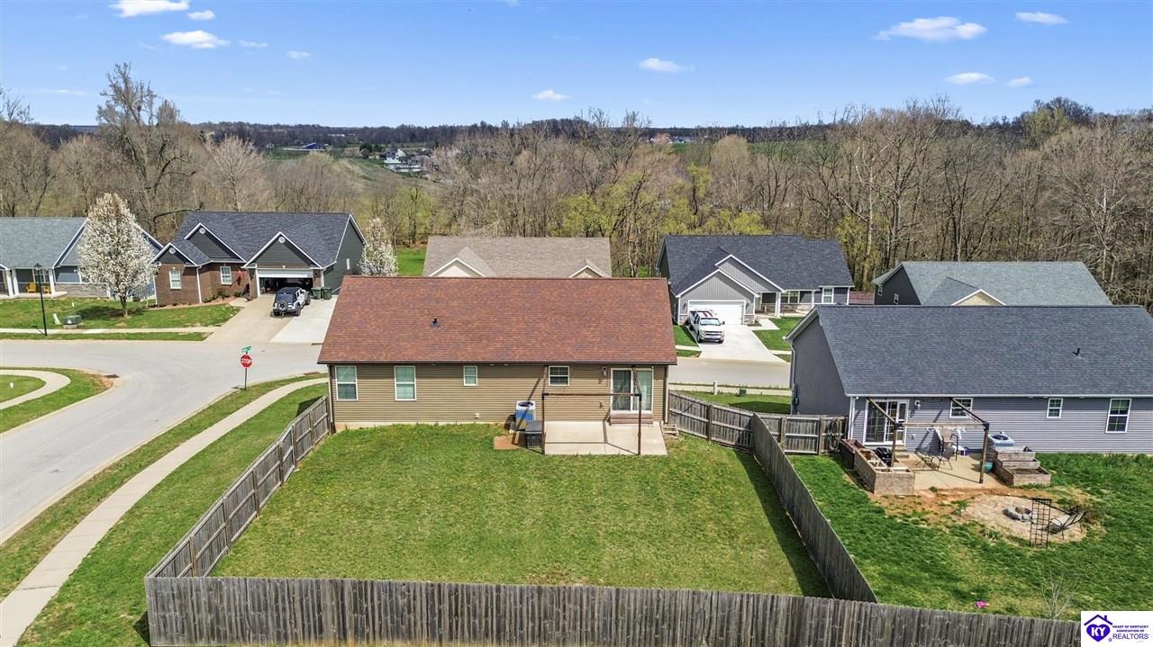 Listing Picture 127 Sawgrass Avenue Vine Grove, KY 40175 MLS HK25000159