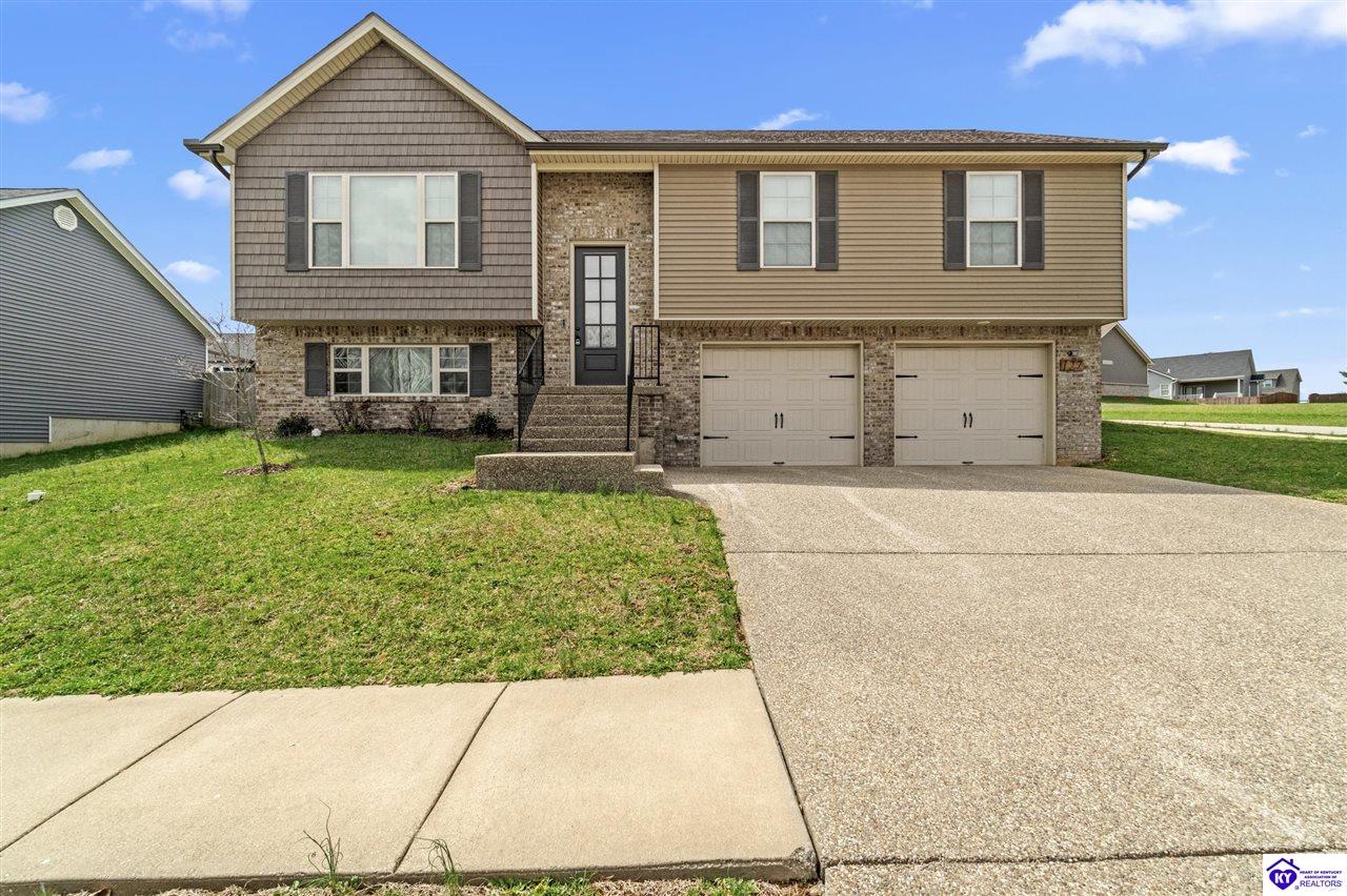 Listing Picture 127 Sawgrass Avenue Vine Grove, KY 40175 MLS HK25000159